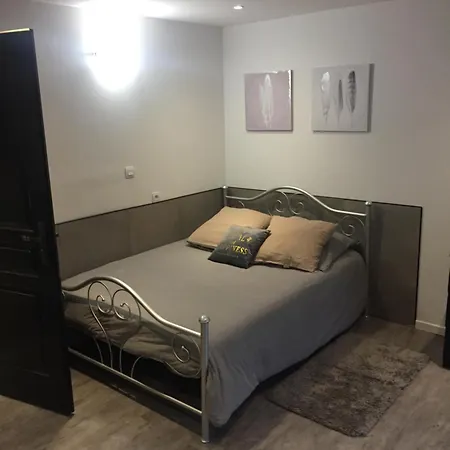 Ensoleille Sur Apartman *