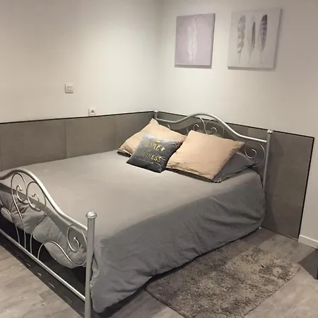 Apartment Ensoleille Sur